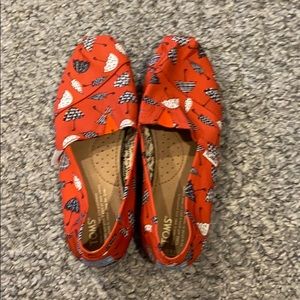 EUC size 6.5 Toms.